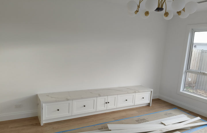TV/ Study Desk